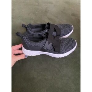 WOMEN VIONIC AIMMY HOOK AND LOOP ATHLETIC CUSHIONED SNEAKER SHOES BLACK SIZE 6.5